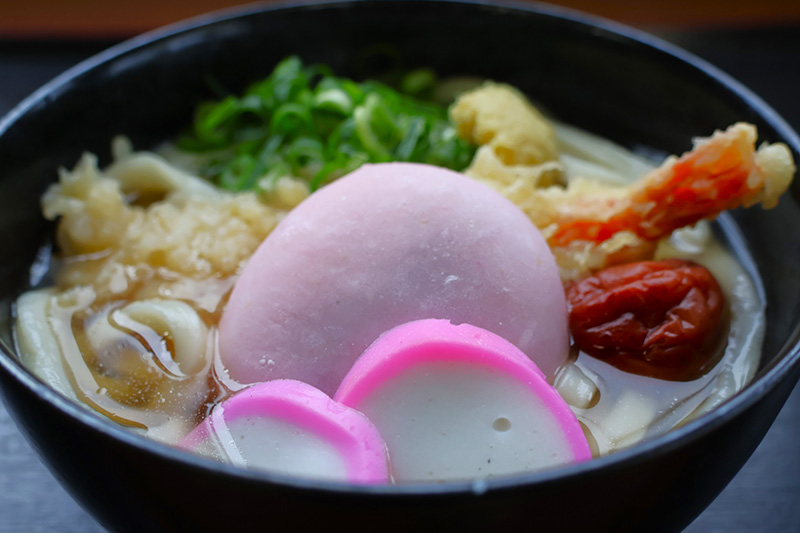 「年明けうどん」を食べて幸せな一年に…。